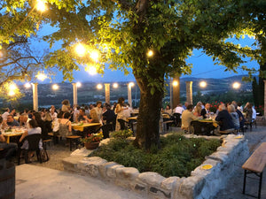 GRAVEL GOURMET FA TAPPA ALL'AGRITURISMO DALL'ASTA